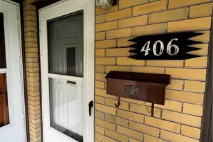 406 Walnut St, Vandergrift, PA 15690 - Photo 4