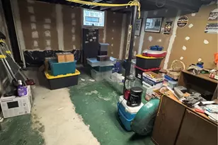 703 Laura St, West Mifflin, PA 15122 - Photo 22