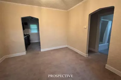 703 Laura St, West Mifflin, PA 15122 - Photo 4