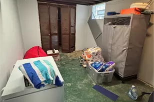 703 Laura St, West Mifflin, PA 15122 - Photo 30