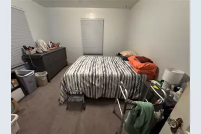 703 Laura St, West Mifflin, PA 15122 - Photo 14