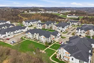 244 Adams Pointe Blvd, Adams Township, PA 16046 - Photo 36