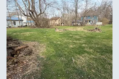 108 Willis, Dry Tav-Rices Landing, PA 15357 - Photo 4