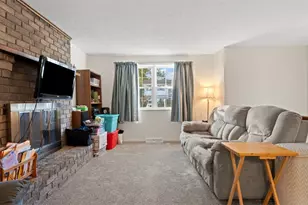 575 Fairfield Dr, Hempfield Township, PA 15601 - Photo 6