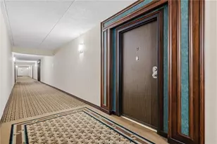 5600 Munhall Rd, Pittsburgh, PA 15217 - Photo 8