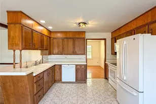 487 Jackson Park Dr, Meadville City, PA 16335 - Photo 14