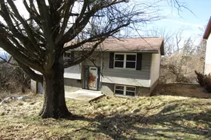 1209 Roy St, North Braddock, PA 15104 - Photo 2