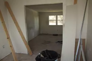 1209 Roy St, North Braddock, PA 15104 - Photo 12