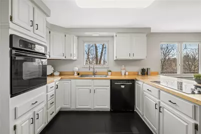 1253 Earlford Dr, Pittsburgh, PA 15227 - Photo 24