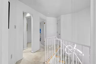 302 Kingsberry Cir, Pittsburgh, PA 15234 - Photo 18