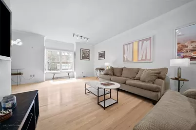 302 Kingsberry Cir, Pittsburgh, PA 15234 - Photo 6