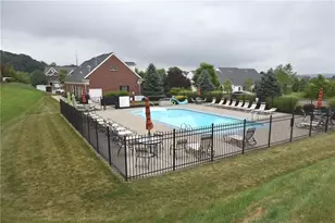 2013 Croghan Dr, Collier Township, PA 15106 - Photo 38