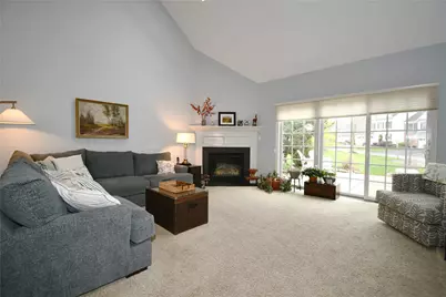 2013 Croghan Drive, Collier Township, PA 15106 - Photo 4