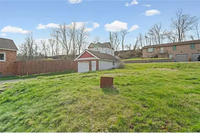 105 Saniel Dr, West Mifflin, PA 15122 - Photo 8