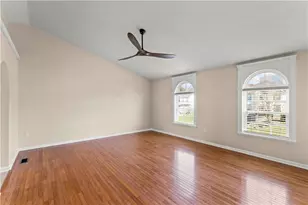 118 Commodore Dr, North Fayette, PA 15057 - Photo 18