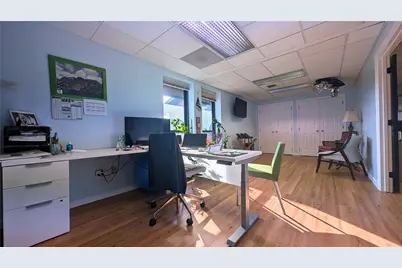 406 McKnight Park Dr, Ross Twp, PA 15237 - Photo 18