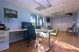 406 McKnight Park Dr, Ross Twp, PA 15237 - Photo 18