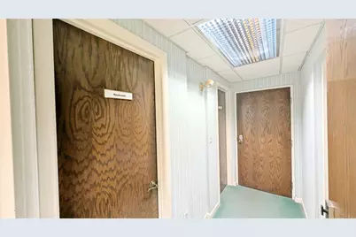 406 McKnight Park Dr, Ross Twp, PA 15237 - Photo 24