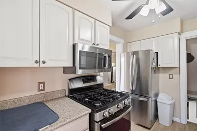 2208 Delaware Ave, Pittsburgh, PA 15218 - Photo 14
