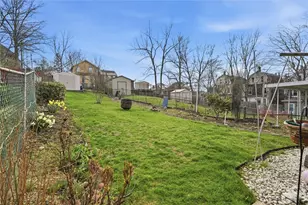 2208 Delaware Ave, Pittsburgh, PA 15218 - Photo 4