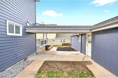 731 Chartiers St, Bridgeville, PA 15017 - Photo 42