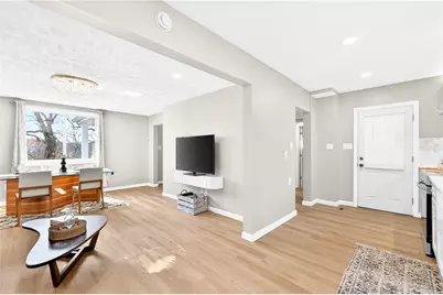 731 Chartiers St, Bridgeville, PA 15017 - Photo 12