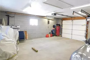 148 Courtney Dr, Verona, PA 15147 - Photo 14