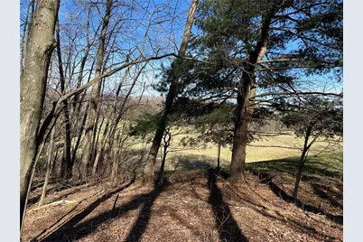 000 Lake Wilhelm Rd, Perry Township, PA 16114 - Photo 4