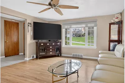 455 Grace St, Pittsburgh, PA 15236 - Photo 12