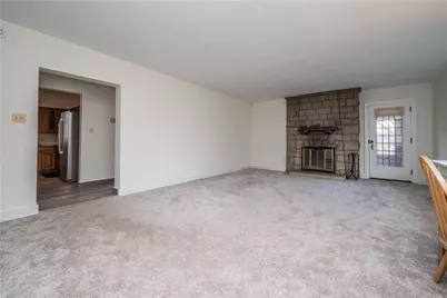 6100 Wellesley Avenue, Pittsburgh, PA 15206 - Photo 4