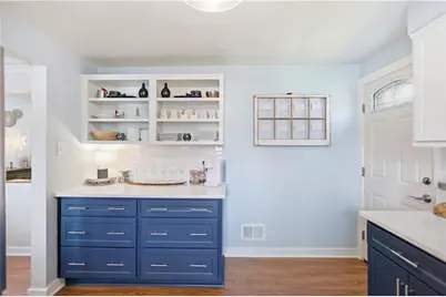 4353 E Barlind Dr, Pittsburgh, PA 15227 - Photo 10