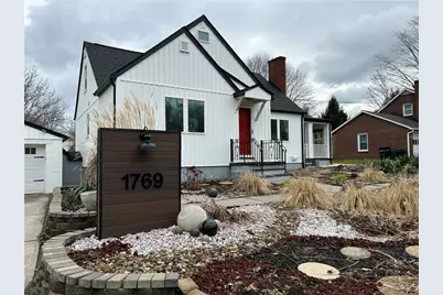 1769 Jaffa Dr, Westmont Hilltop School District, PA 15905 - Photo 2