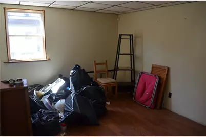 639 Washington Ave, Charleroi Boro, PA 15022 - Photo 30