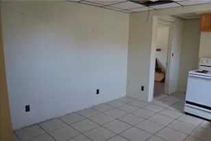 639 Washington Ave, Charleroi Boro, PA 15022 - Photo 28