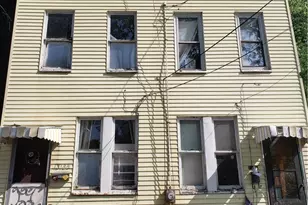 1318 Halsey Pl, Marshall Shadeland, PA 15212 - Photo 2