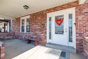 923 Vermont Ave, Glassport, PA 15045 - Photo 2