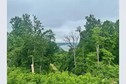 156 River Ridge Dr, Moon/Crescent Twp, PA 15108 - Photo 2