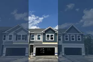 156 River Rdg Dr, Moon/Crescent Twp, PA 15108 - Photo 2