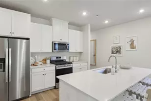 156 River Rdg Dr, Moon/Crescent Twp, PA 15108 - Photo 8
