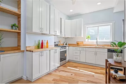 1107 Brabec St, Pittsburgh, PA 15212 - Photo 10