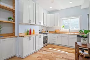 1107 Brabec St, Pittsburgh, PA 15212 - Photo 10