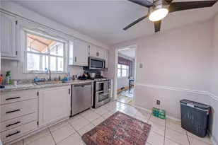 138 Timberlane Dr, Ross Twp, PA 15229 - Photo 12