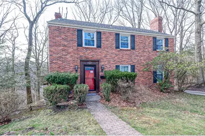 138 Timberlane Dr, Ross Twp, PA 15229 - Photo 1