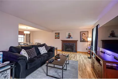 138 Timberlane Dr, Ross Twp, PA 15229 - Photo 16