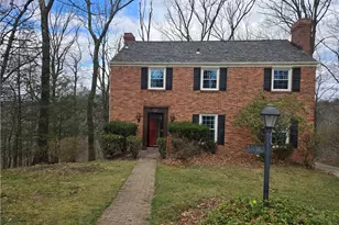 138 Timberlane Dr, Ross Twp, PA 15229 - Photo 2