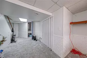 138 Timberlane Dr, Ross Twp, PA 15229 - Photo 18