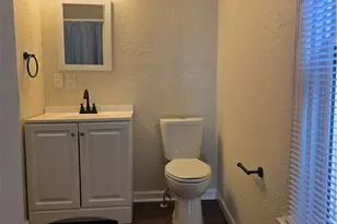 113 1/2 13th St, Jeannette, PA 15644 - Photo 2