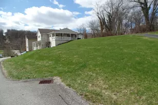 17 Antil, Mt Pleasant Twp, PA 15057 - Photo 20