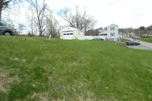 17 Antil, Mt Pleasant Twp, PA 15057 - Photo 4