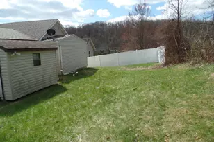 17 Antil, Mt Pleasant Twp, PA 15057 - Photo 28